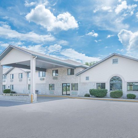 Wrangler Hotel Morris Bagian luar foto