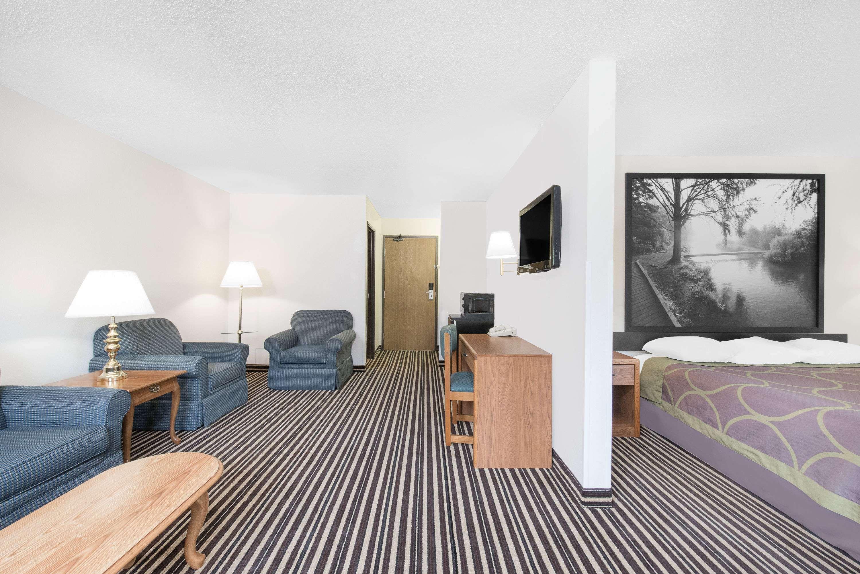 Wrangler Hotel Morris Bagian luar foto