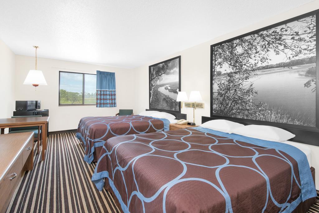 Wrangler Hotel Morris Bagian luar foto